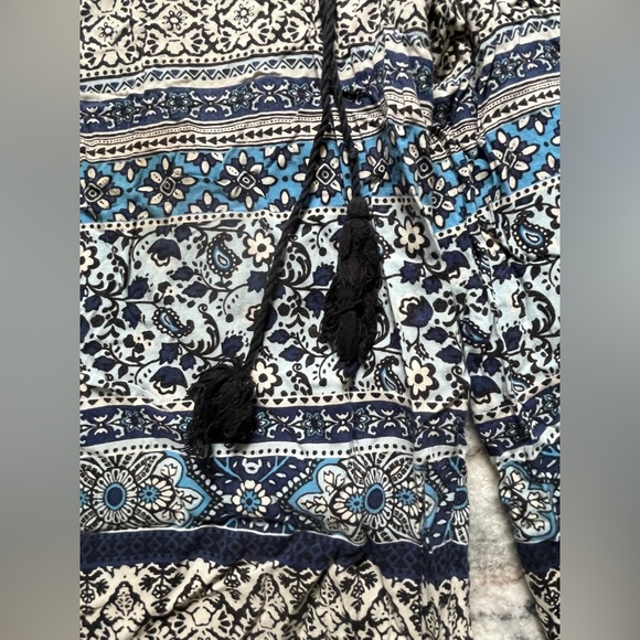 Bohemian Patterned Pants in Blue and Black - Picture 5 of 7